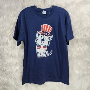 Hanes NWOT Navy Blue Cat Graphic American flag print TShirt woman's size medium